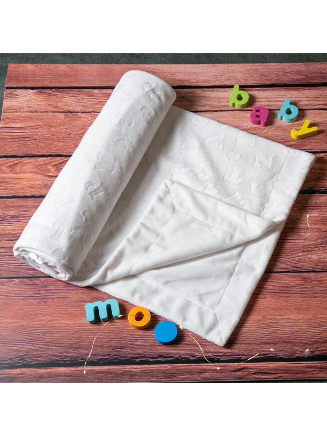 

Baby Moo Kids Cream 210 GSM Single Self Design Heavy Winter Bed Blanket