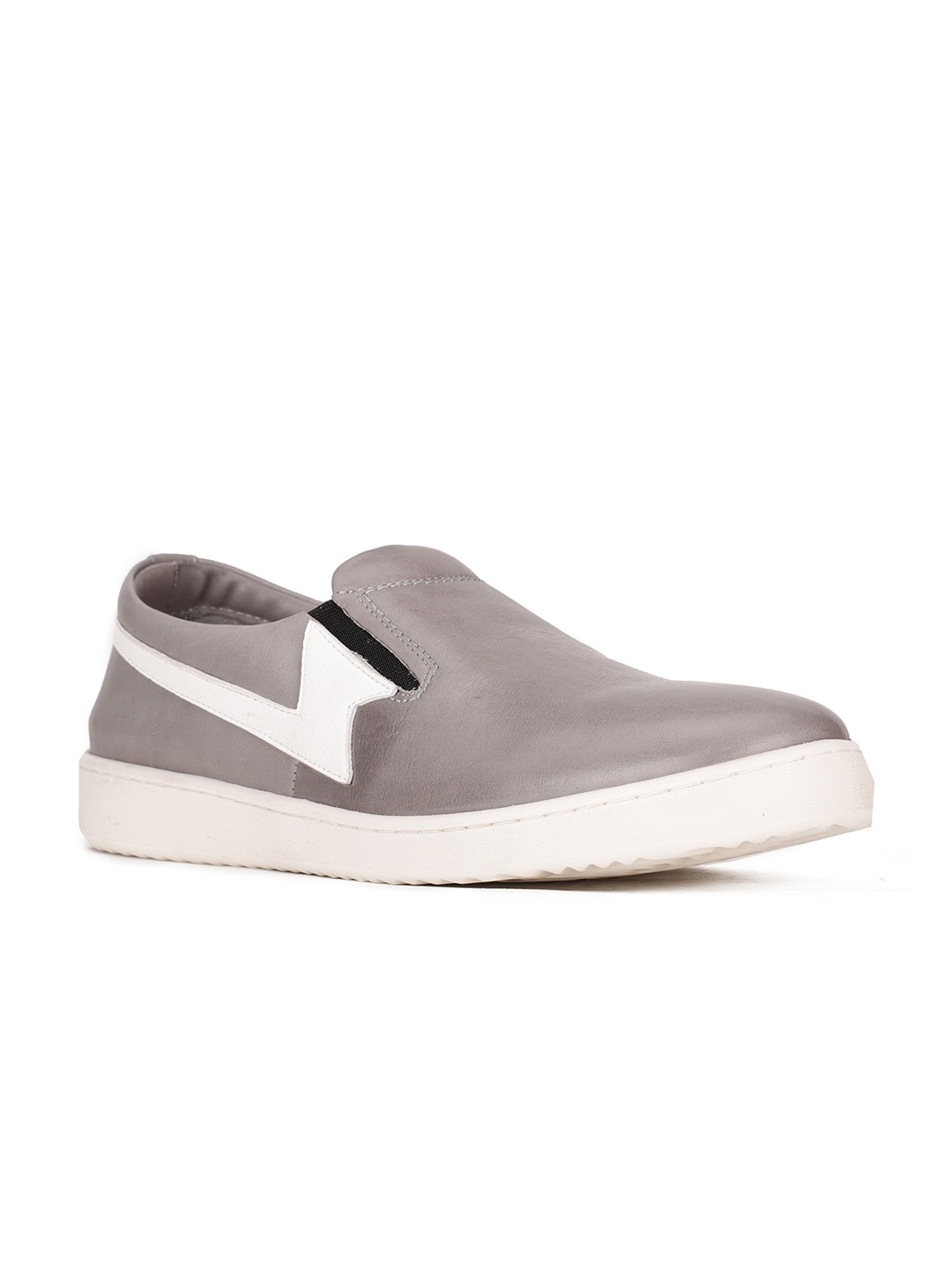 

Hush Puppies Men Grey Leather Slip-On Sneakers