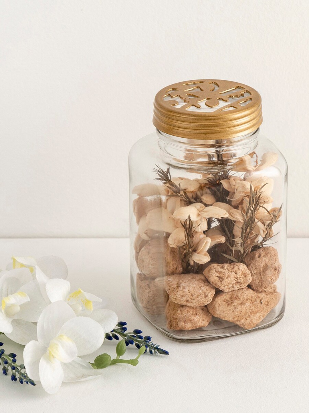 

Home Centre Gold-Toned & Beige Potpourri Glass Jar