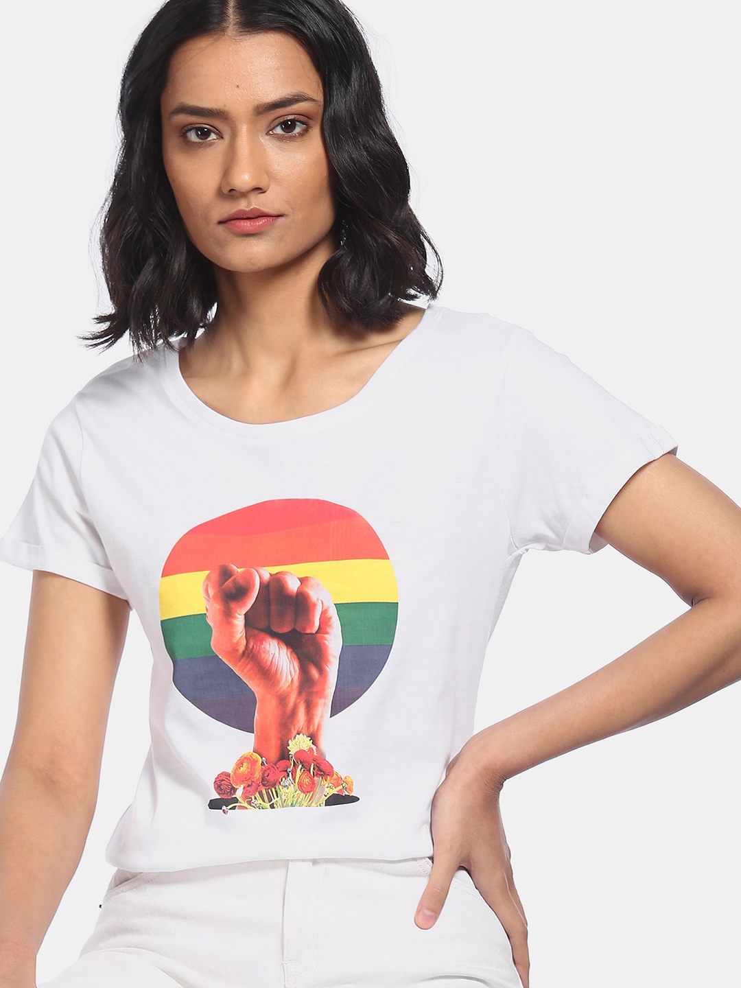 

Sugr Women White & Red Printed Cotton T-shirt