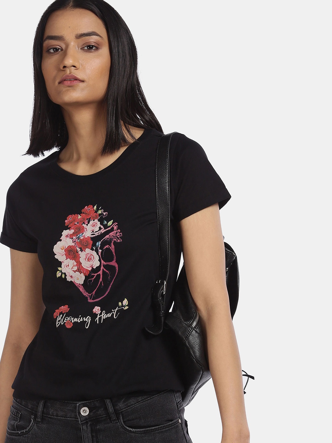 

Sugr Women Black Printed Cotton T-shirt