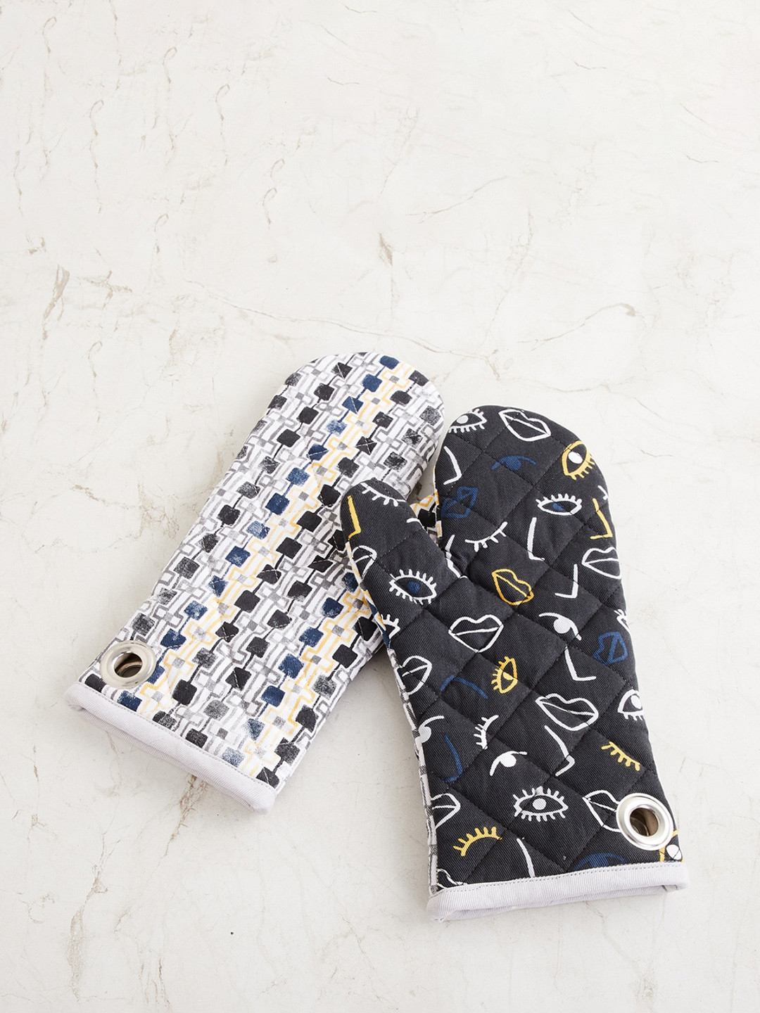 

Home Centre Set of 2 Black Sketches Printed Oven Mitts