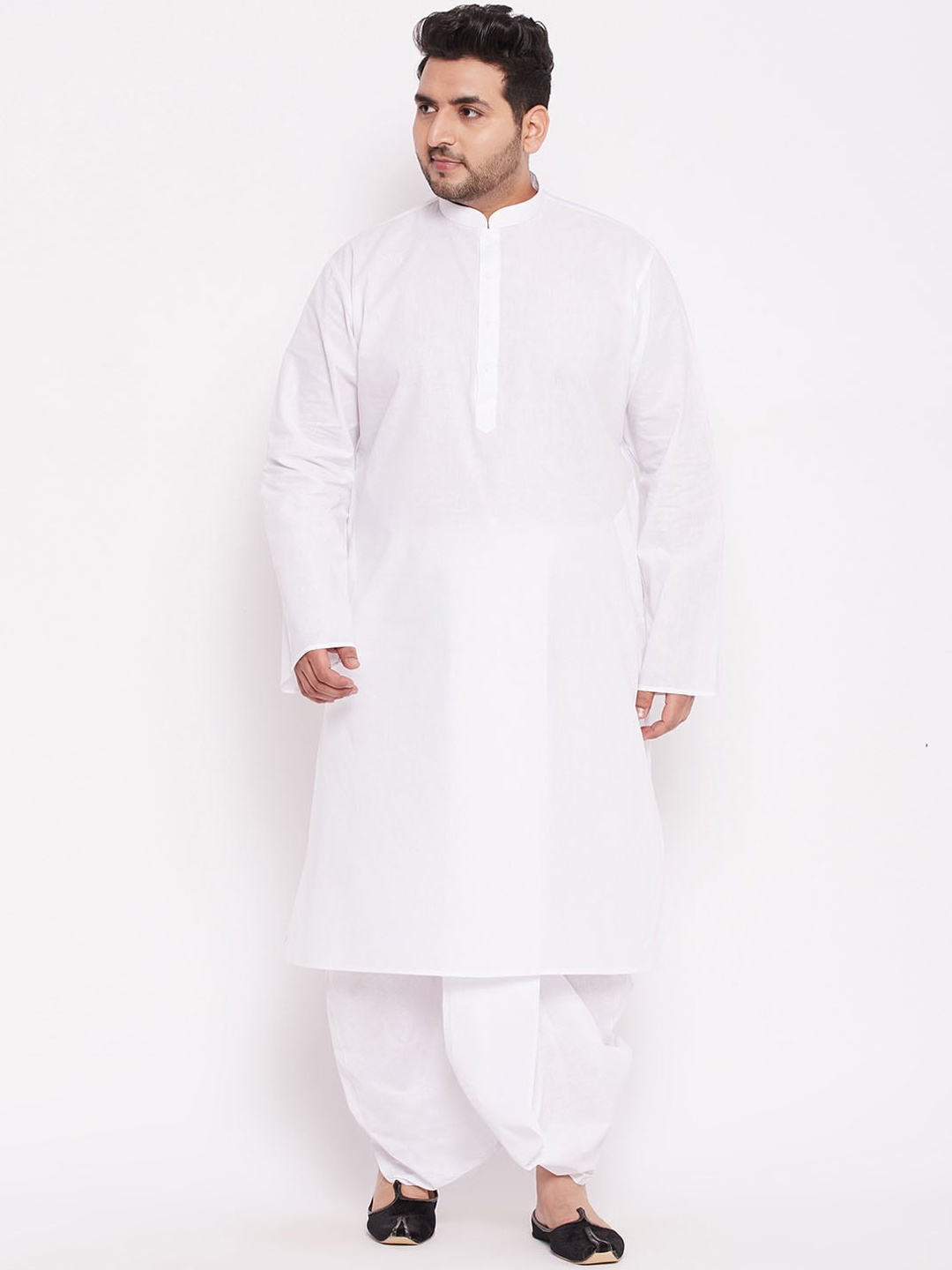 

VASTRAMAY Men White Pure Cotton Kurta with Dhoti Pants