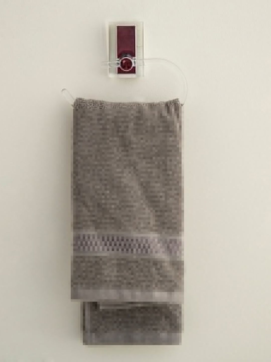 

Home Centre Silve Toned & Transparent Solid Acrylic Towel Holder, Silver