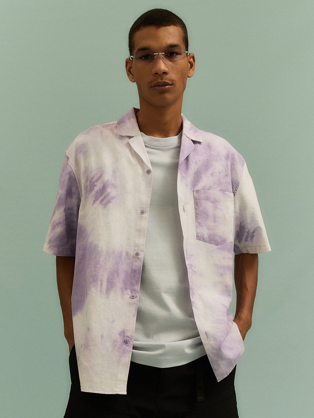 H&M Men Purple Relaxed Fit Linen-blend Resort Shirt