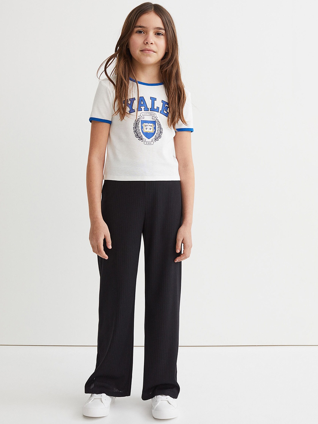 

H&M Girls Black Solid Loose Fit Jersey Trousers