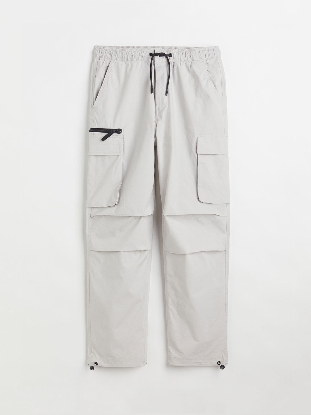 

H&M Men Grey Solid Relaxed Fit Cargo Trousers