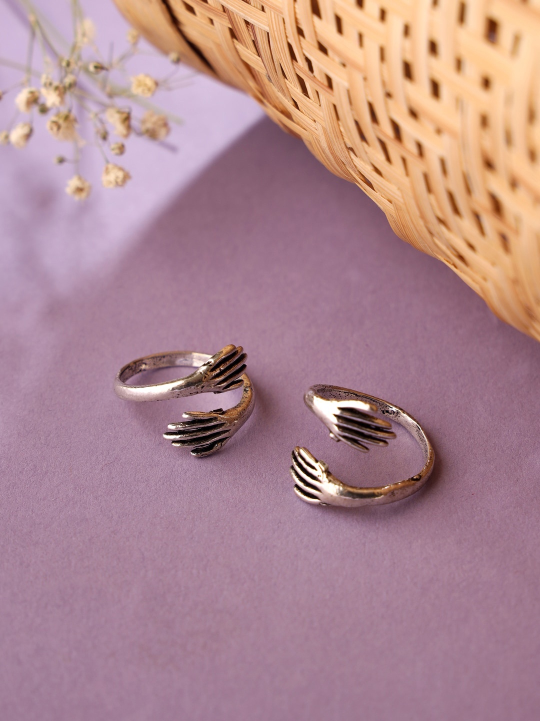 

VIRAASI Set Of 2 Silver-Toned Oxidised Adjustable Ethnic Toe Rings