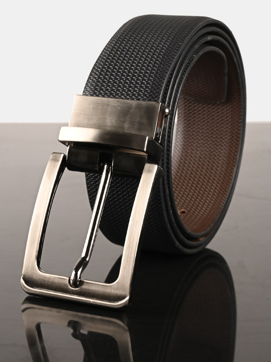 

BuckleUp Men Brown Leather Belt