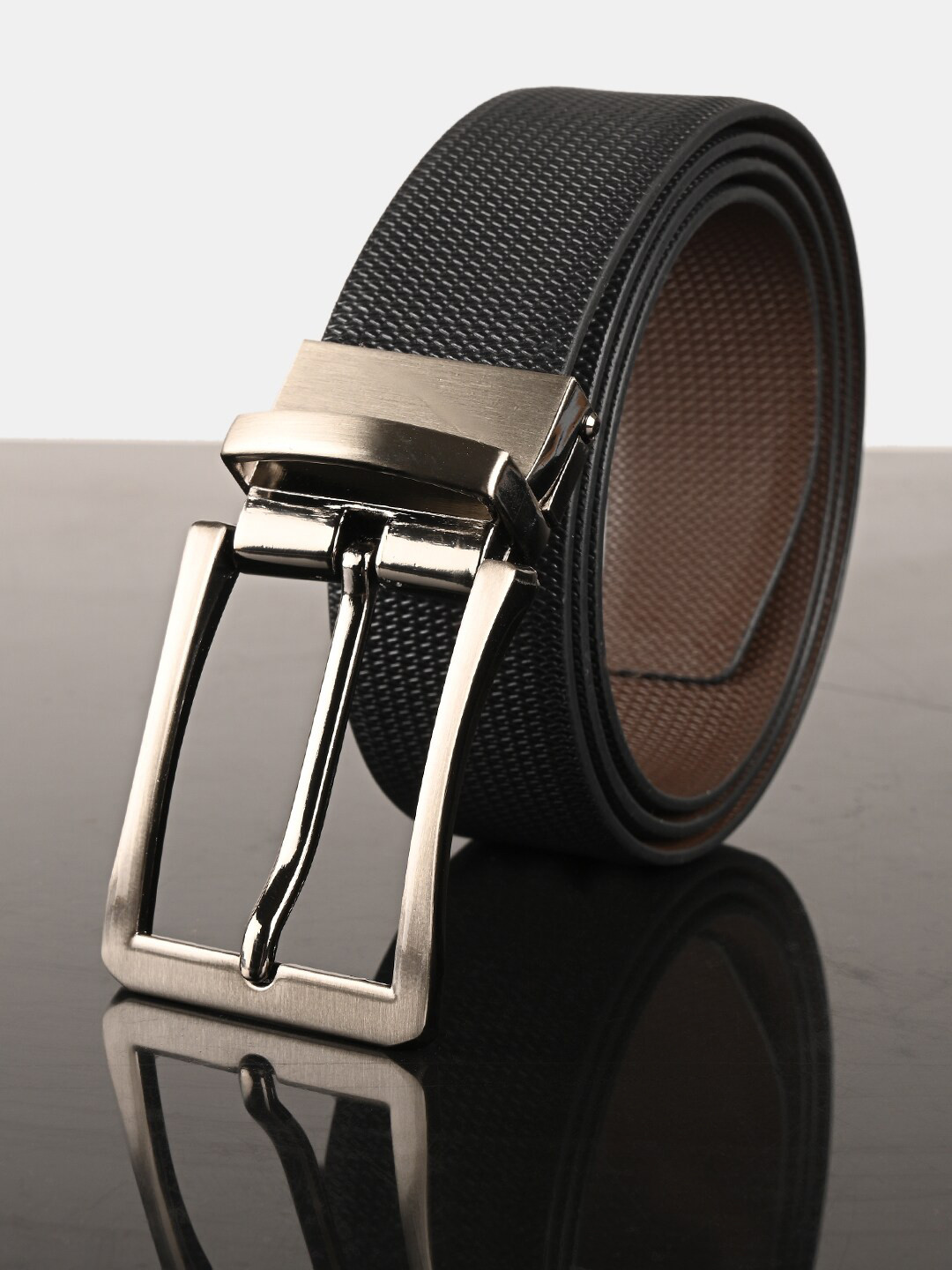 

BuckleUp Men Brown Textured Leather Formal Belt