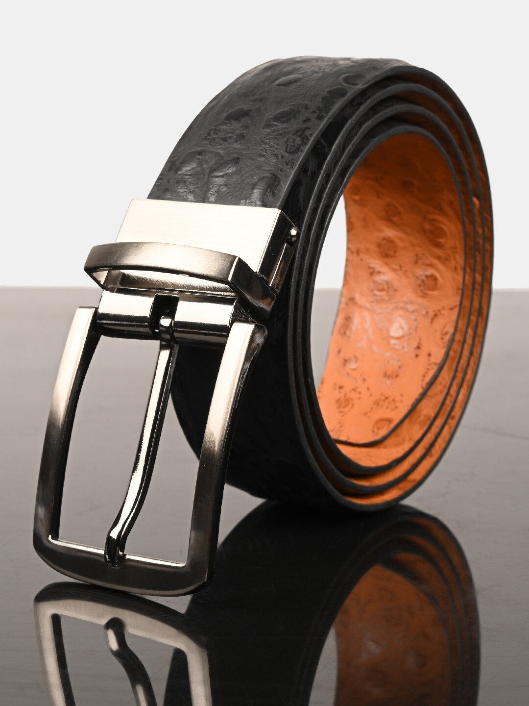

BuckleUp Men Black Textured Reversible Leather Belt
