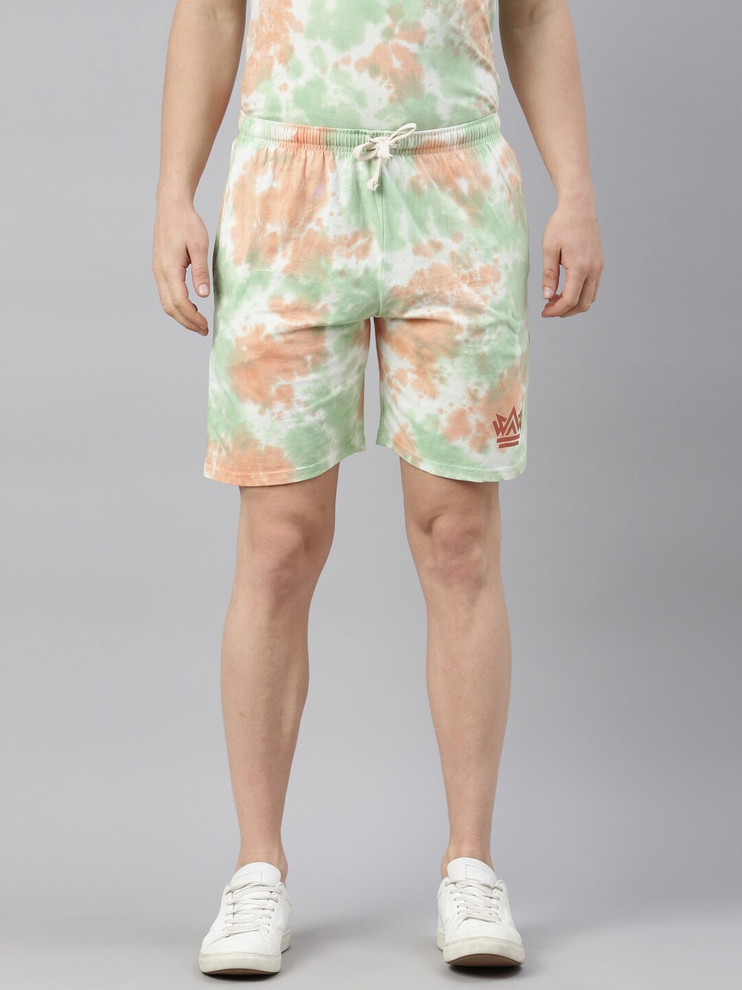 

Joven Men Green Tie & Dye Shorts