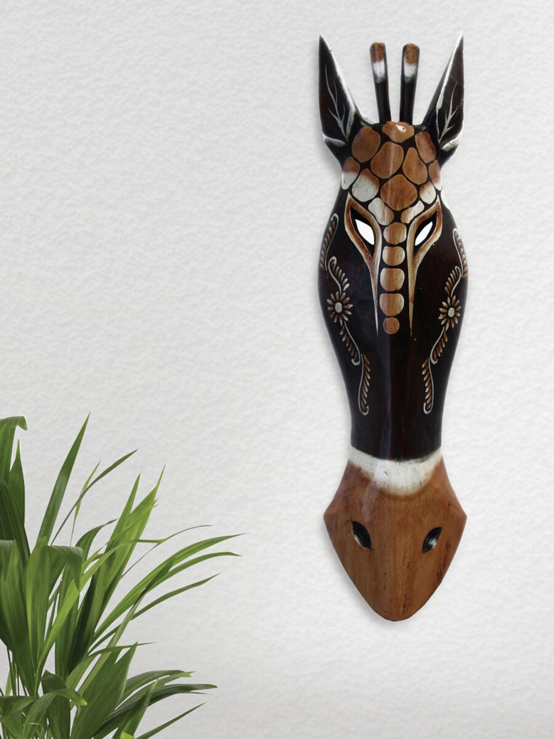 

Home Centre Brown Printed Corsica Wooden Giraffe Wall Decor Mask