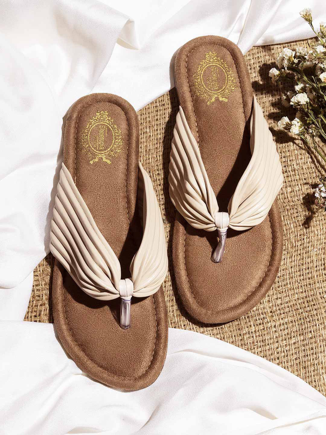 

Shoetopia Women Cream-Coloured Textured Open Toe Flats