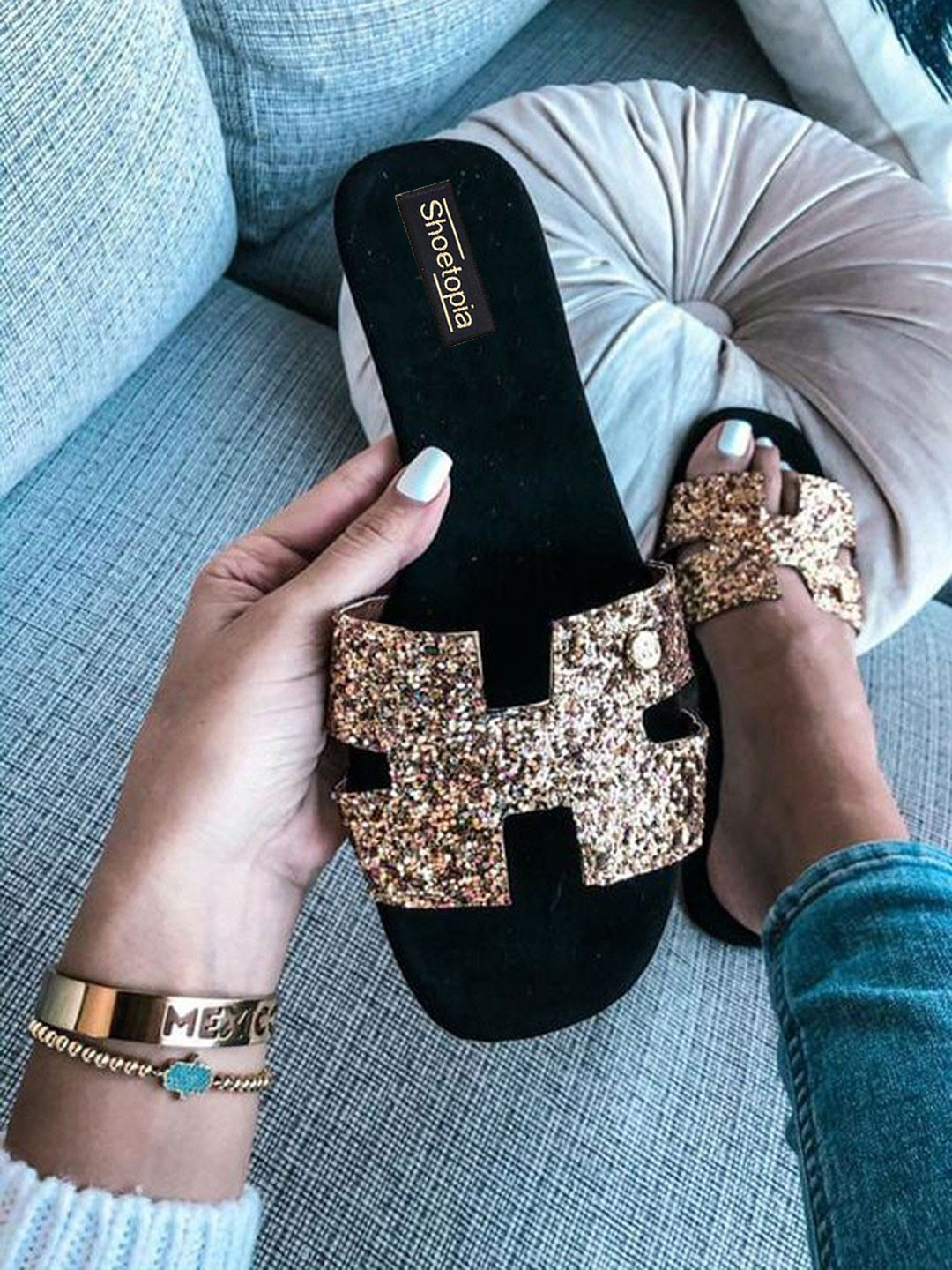 

Shoetopia Women Gold-Toned Embellished Open Toe Flats