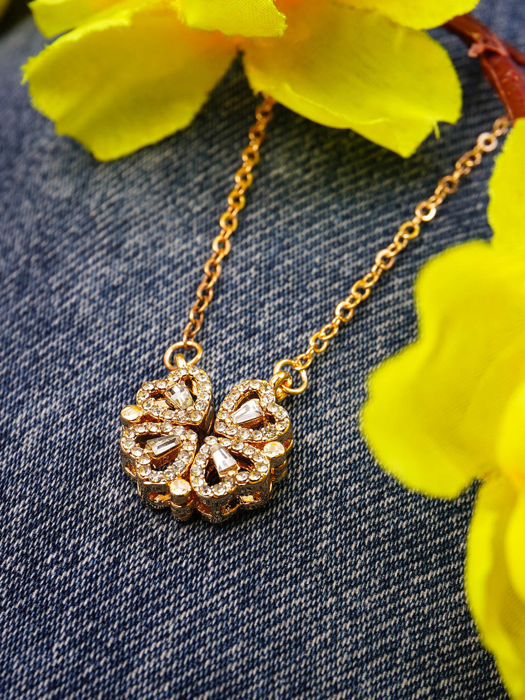 

Ferosh Women Gold-Toned White Stone Studded Pendant With Chain
