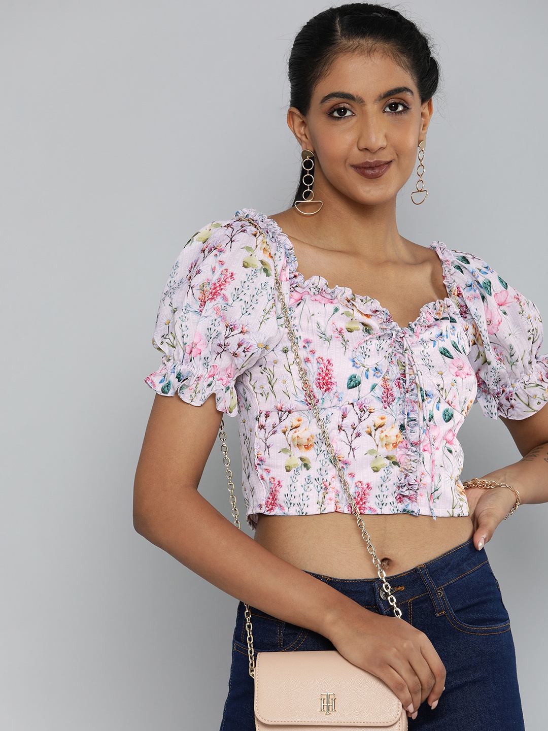 

MAGRE Pink & Blue Floral Print Sweetheart Neck Satin Blouson Crop Top