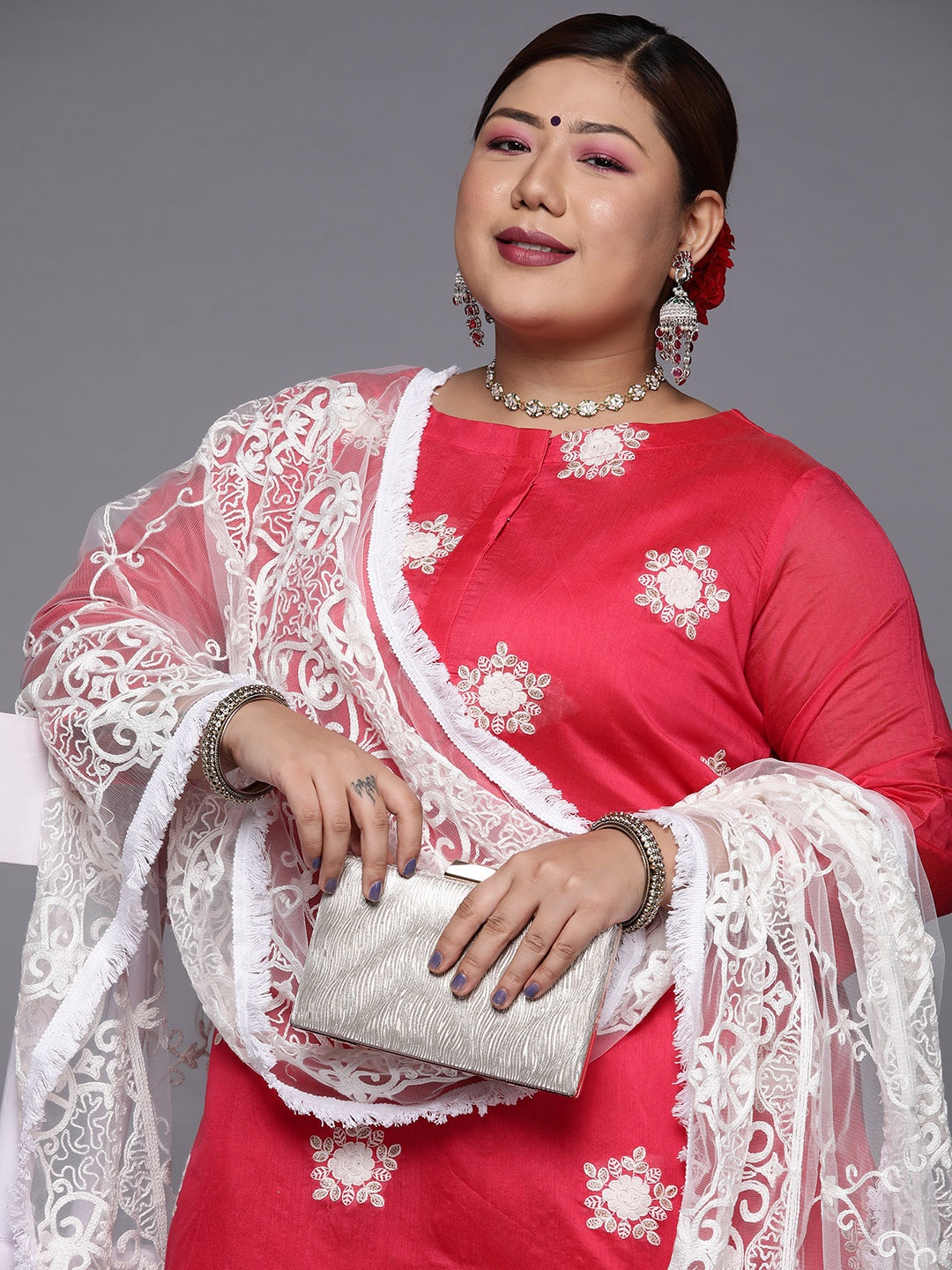 

INDDUS PLUS Women Pink Floral Embroidered Kurta with Trousers & Dupatta