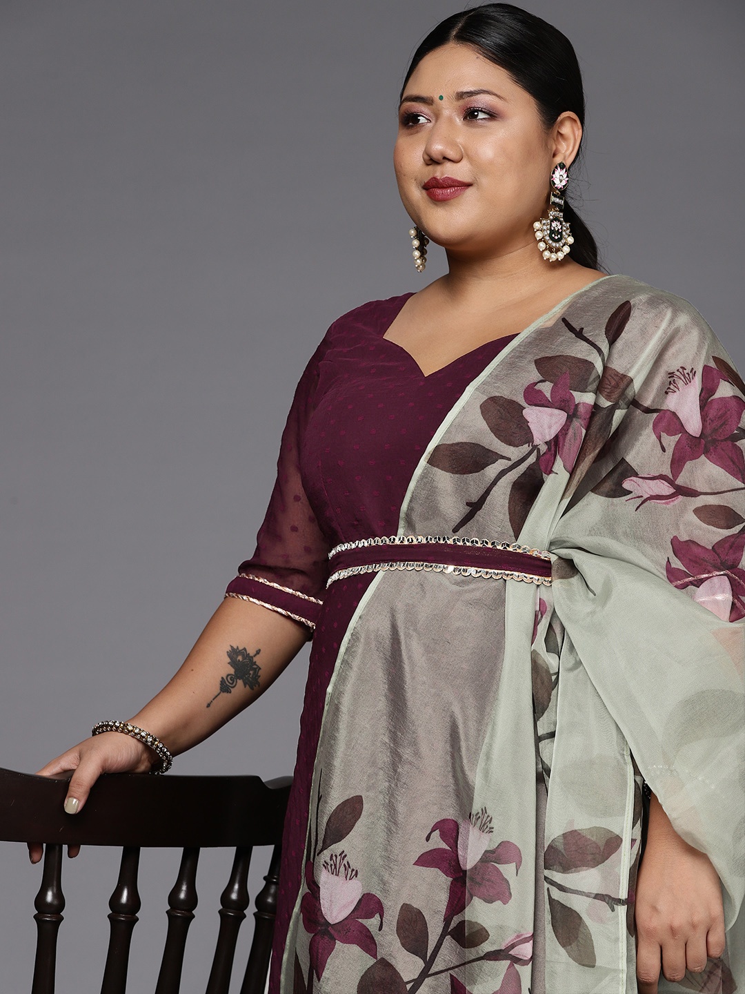 

INDDUS PLUS Women Wine Self Design Anarkali Kurta with Printed Organza Dupatta, Maroon