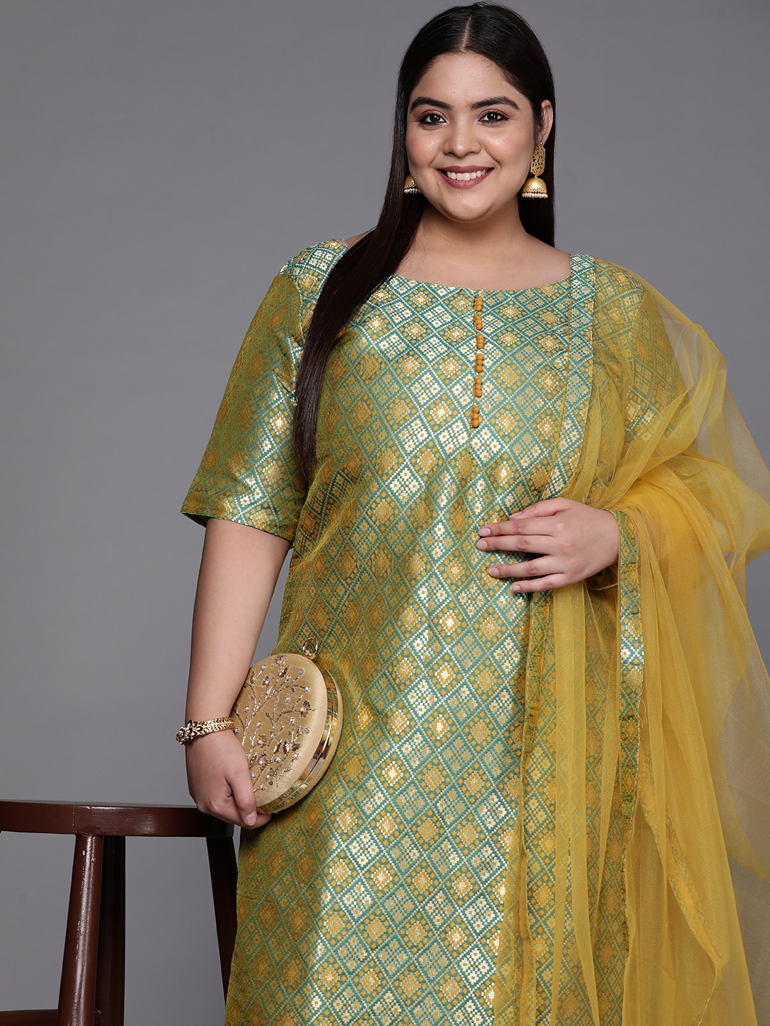 

INDDUS PLUS Women Green Woven Design Kurta with Trousers & With Dupatta