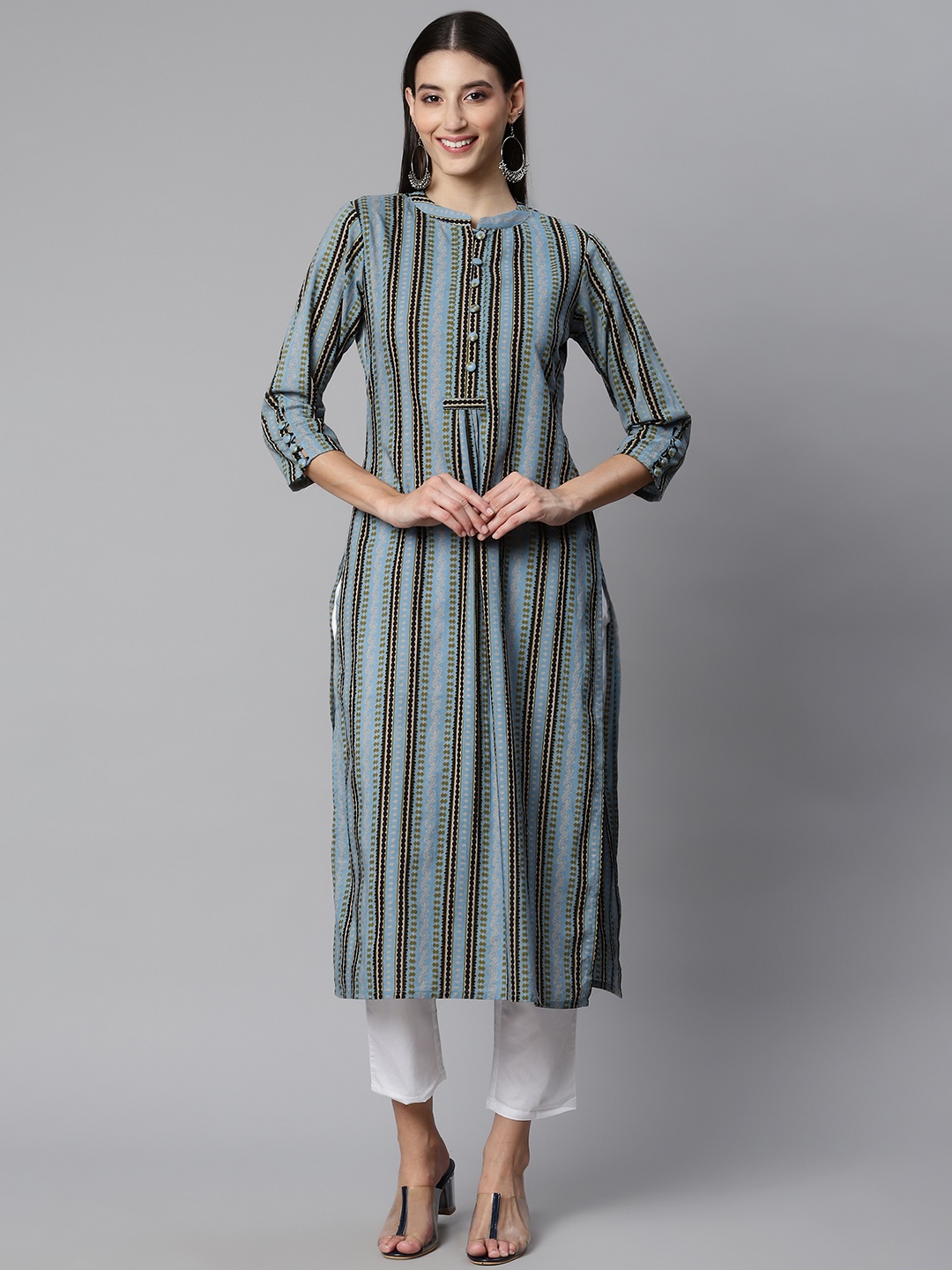 

Ginni Arora Label Women Blue & Black Printed Kurta