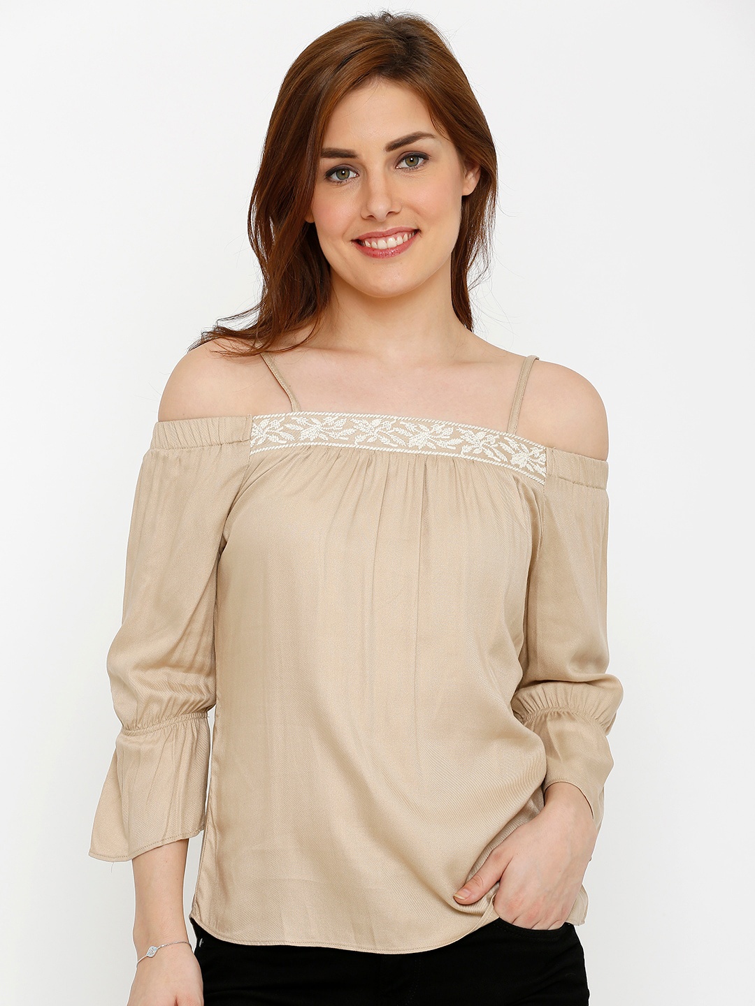 

Kraus Jeans Beige Bardot Top