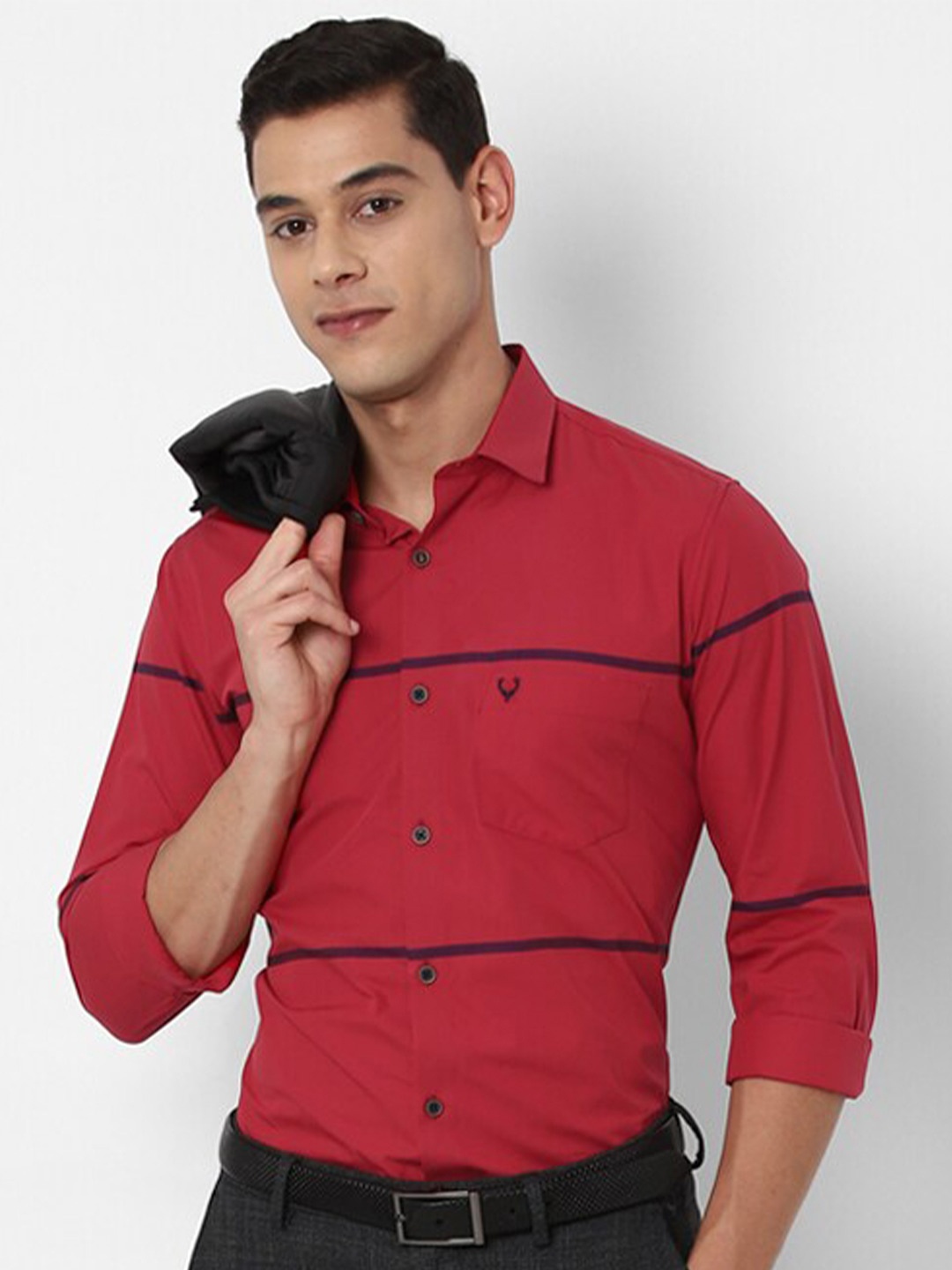 

Allen Solly Men Maroon Slim Fit Horizontal Stripes Casual Shirt