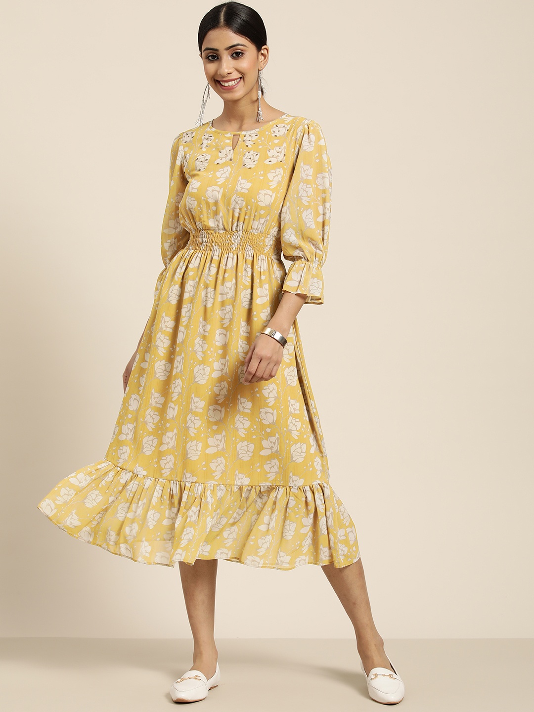 

Sangria Women Mustard Yellow & Grey Floral Printed A-Line Maxi Dress