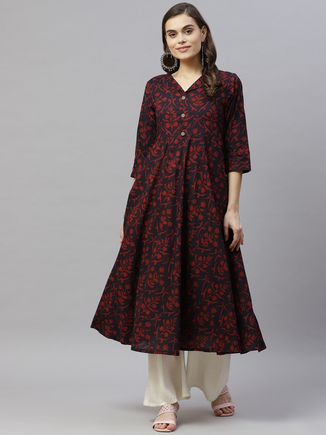 

MIRAVAN Women Maroon & Navy Blue Ethnic Motifs Printed Cotton Anarkali Kurta