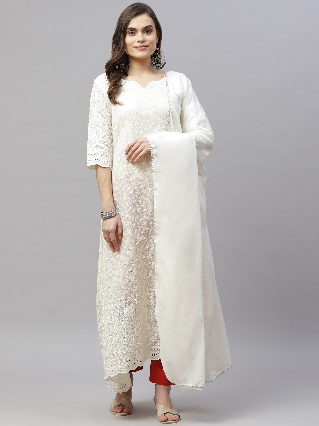 

MIRAVAN Women White Ethnic Motifs Embroidered Chikankari Anarkali Kurta & Dupatta