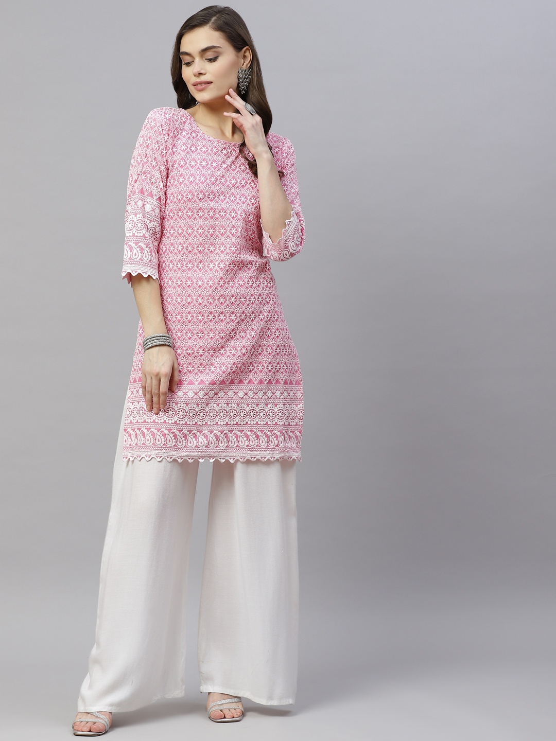

MIRAVAN Women Pink & White Ethnic Motifs Embroidered Chikankari Kurta