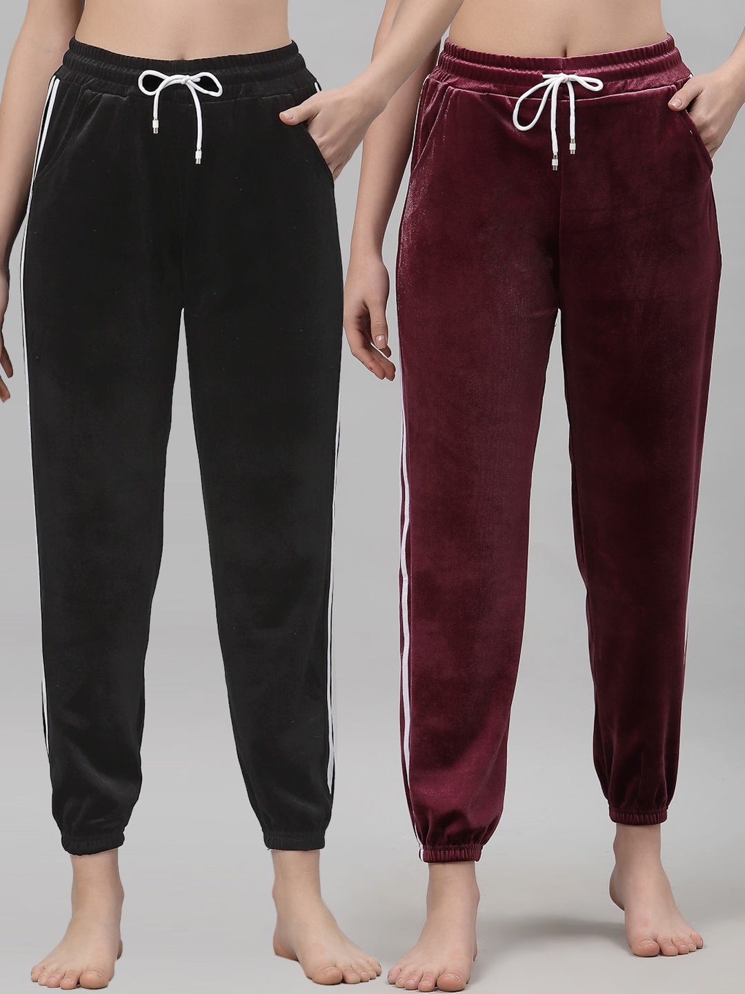 

NEUDIS Women Pack of 2 Black and Maroon Solid Lounge Pants