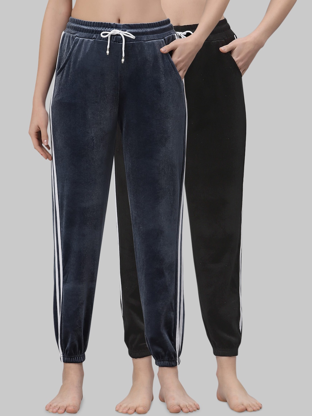 

NEUDIS Women Pack Of 2 Blue & Black Solid Lounge Pants