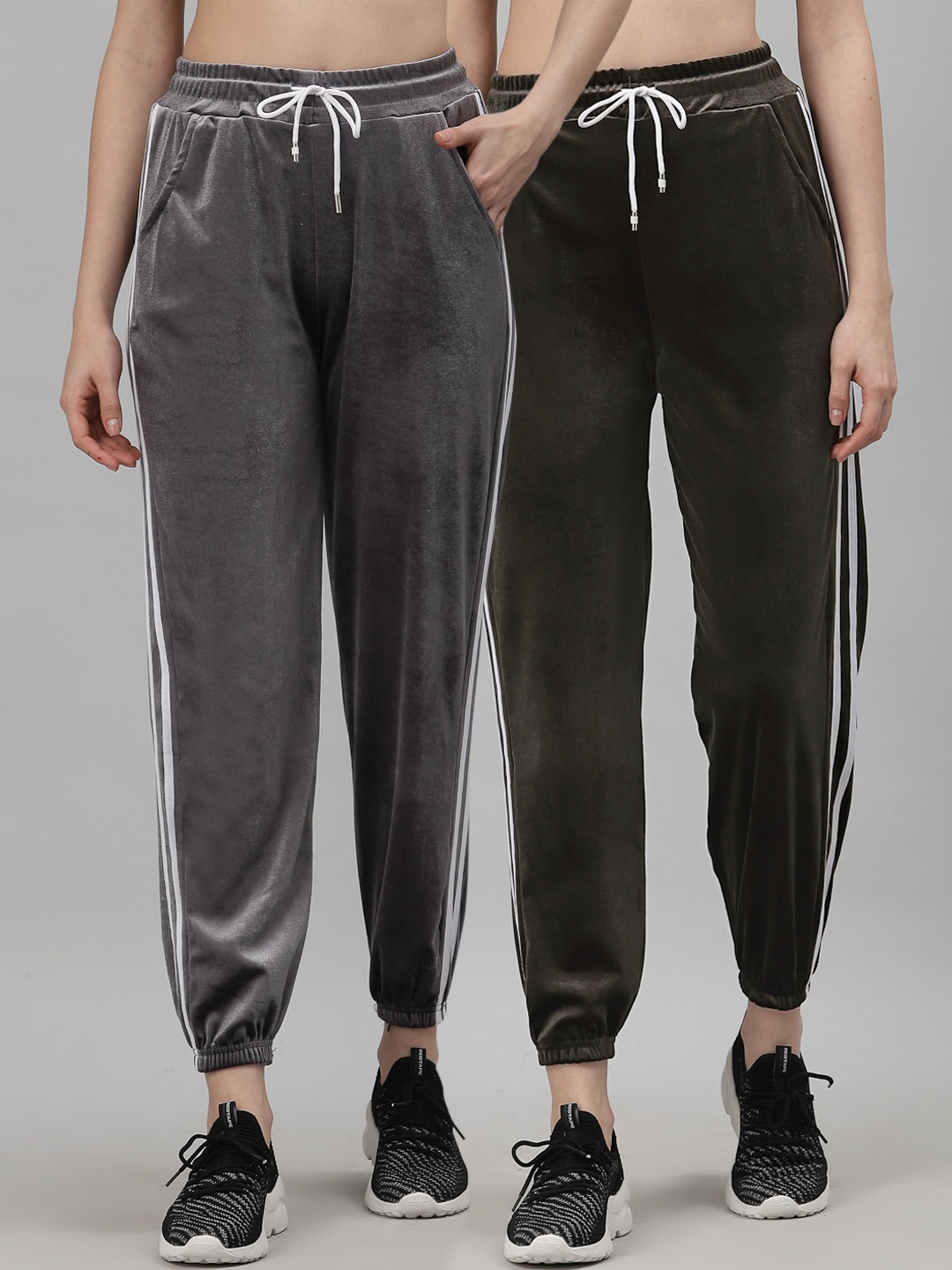 

NEUDIS Women Pack Of 2 Olive Green & Grey Solid Sports Joggers