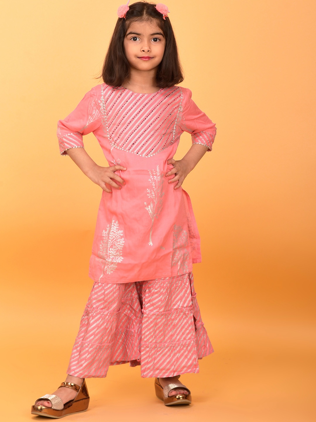 

misbis Girls Pink Ethnic Motifs Printed Kurta with Sharara Set