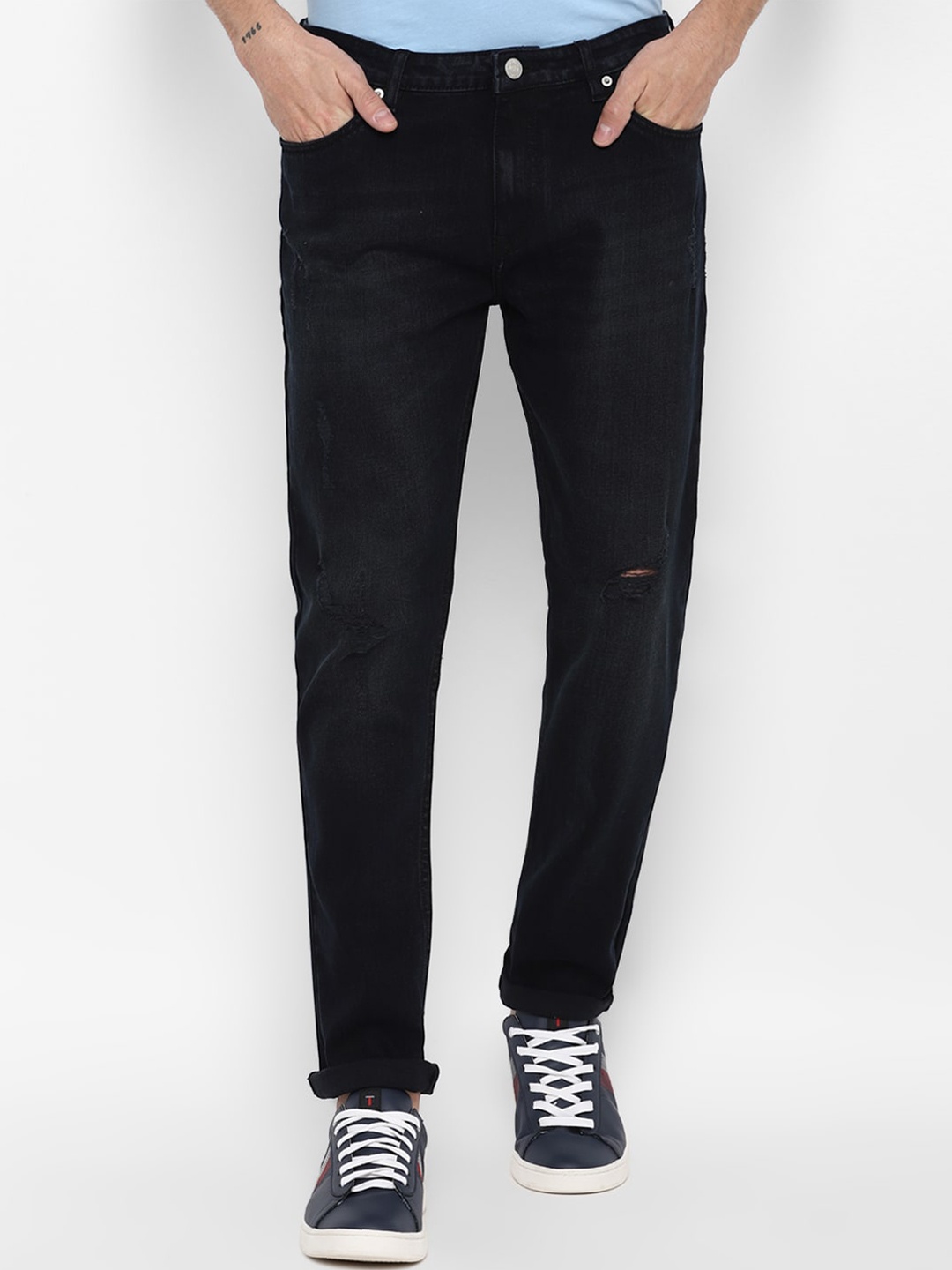 

FOREVER 21 Men Black Mildly Distressed Jeans