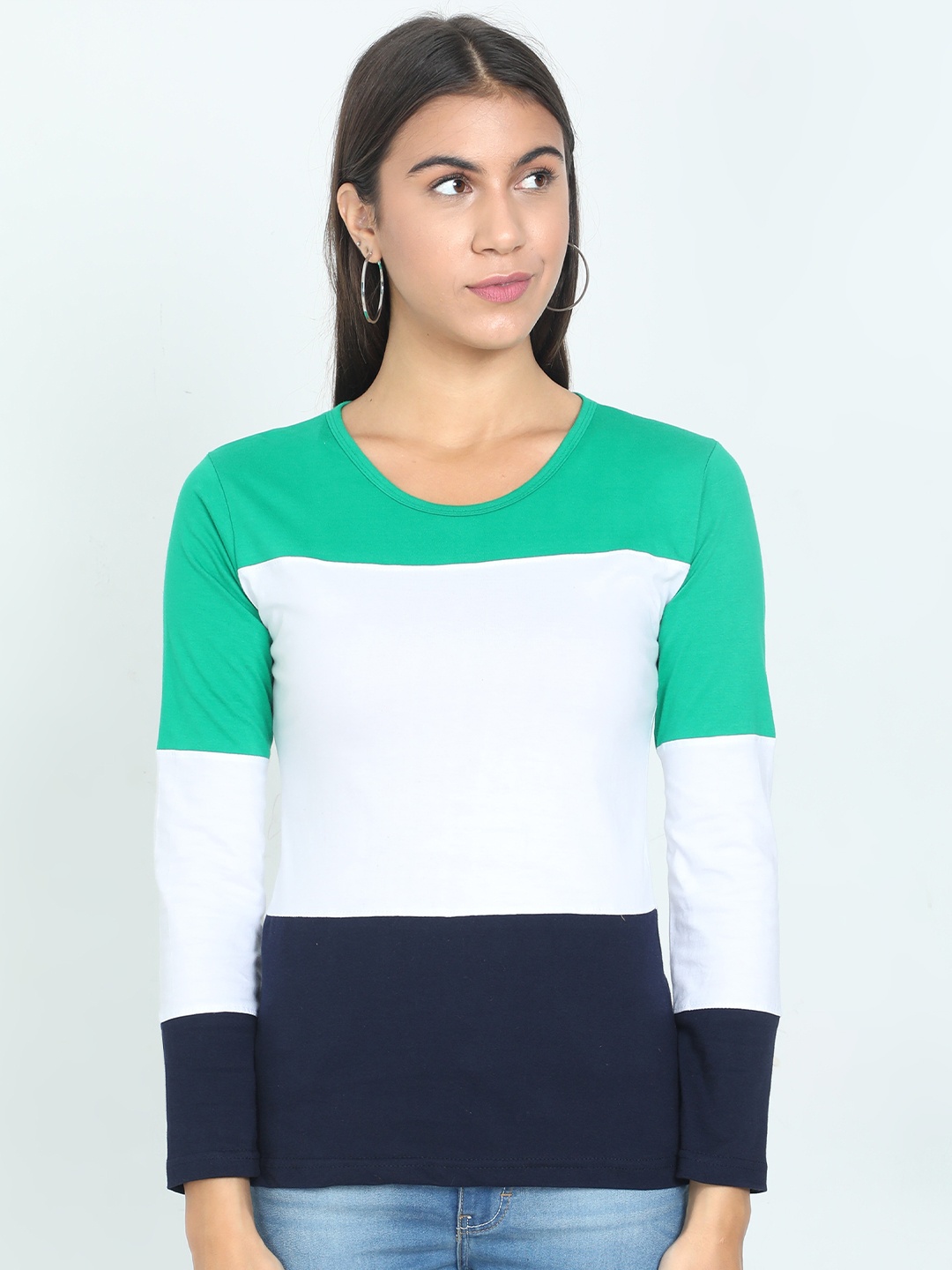 

Fleximaa Women Sea Green & White Colourblocked Cotton T-shirt