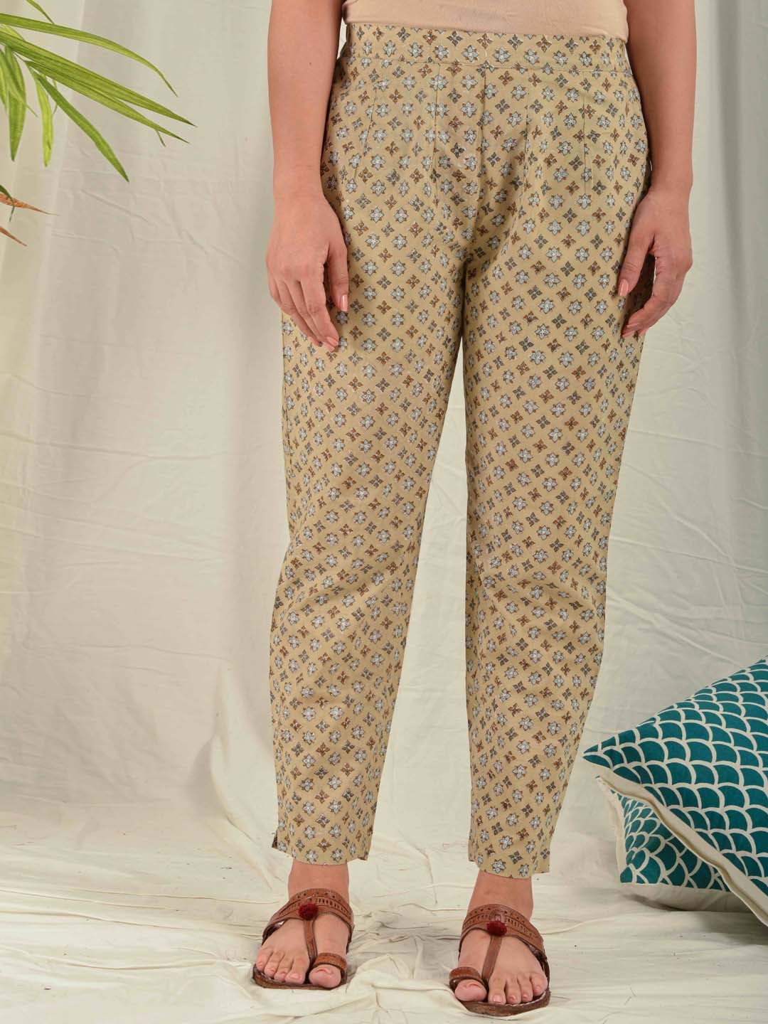 

House of Dhaaga Women Beige Floral Printed Trousers