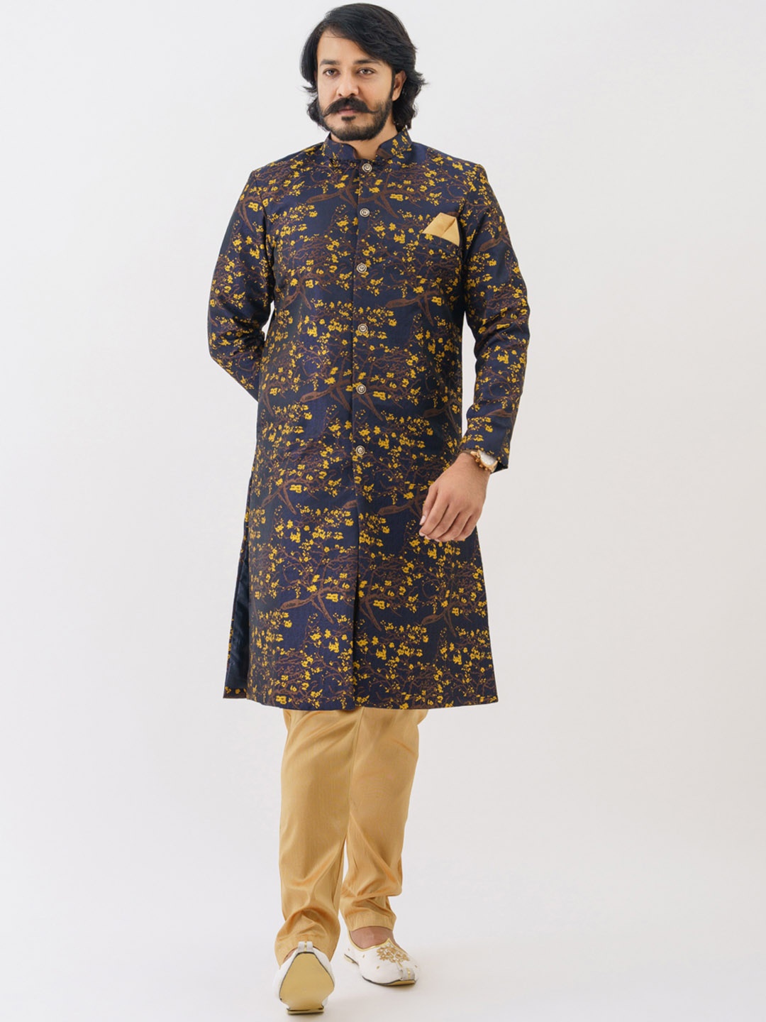 

amzira Men Navy Blue & Gold-Coloured Woven-Design Sherwani Set