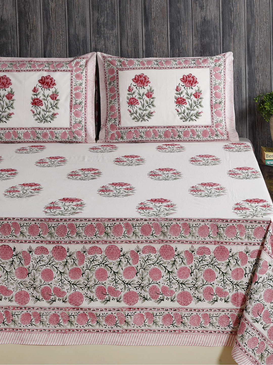 

HANDICRAFT PALACE White & Red Floral 300 TC Queen Bedsheet with 2 Pillow Covers