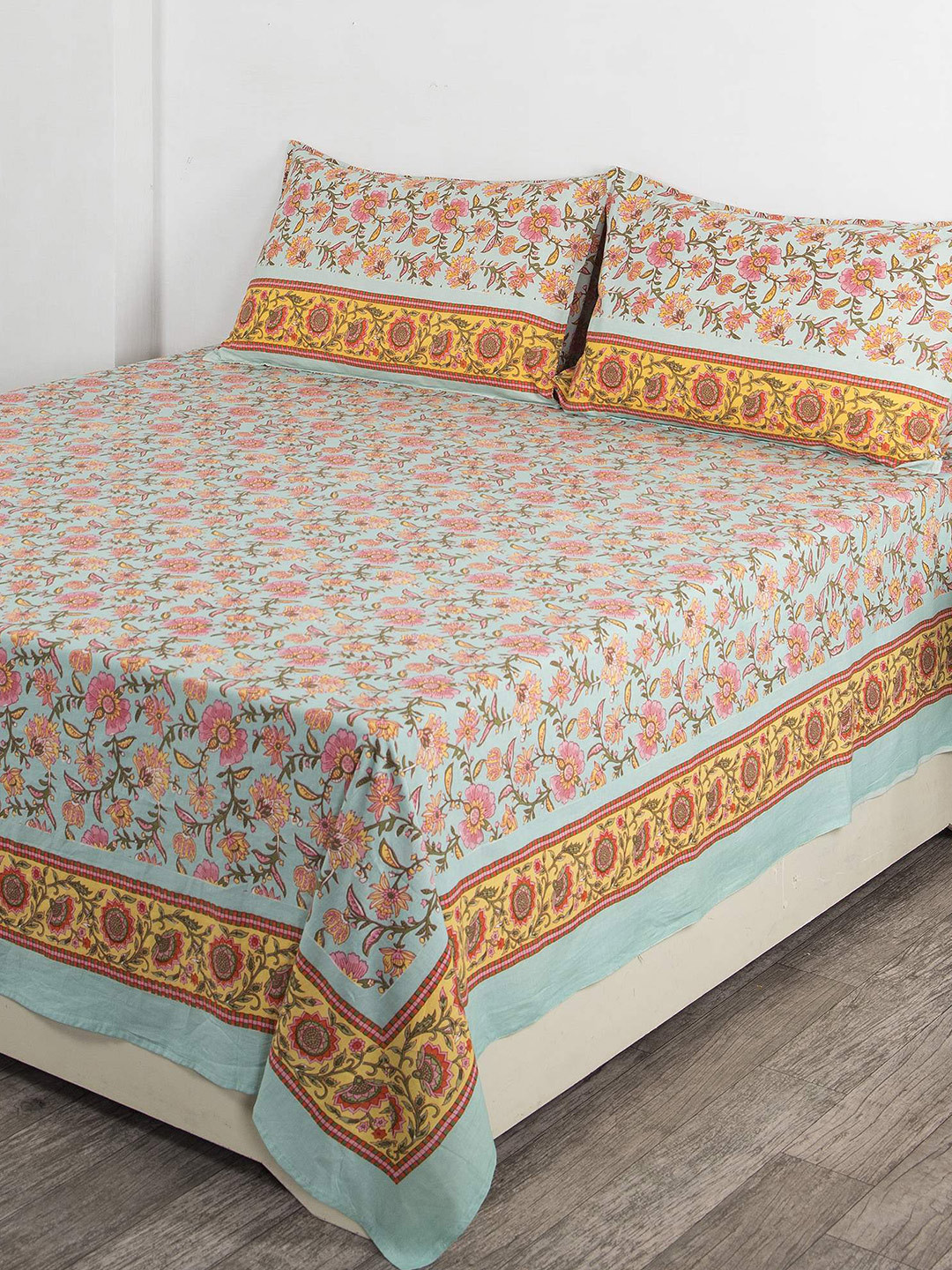 

HANDICRAFT PALACE Turquoise Blue & Pink Floral 300 TC Queen Bedsheet with 2 Pillow Covers