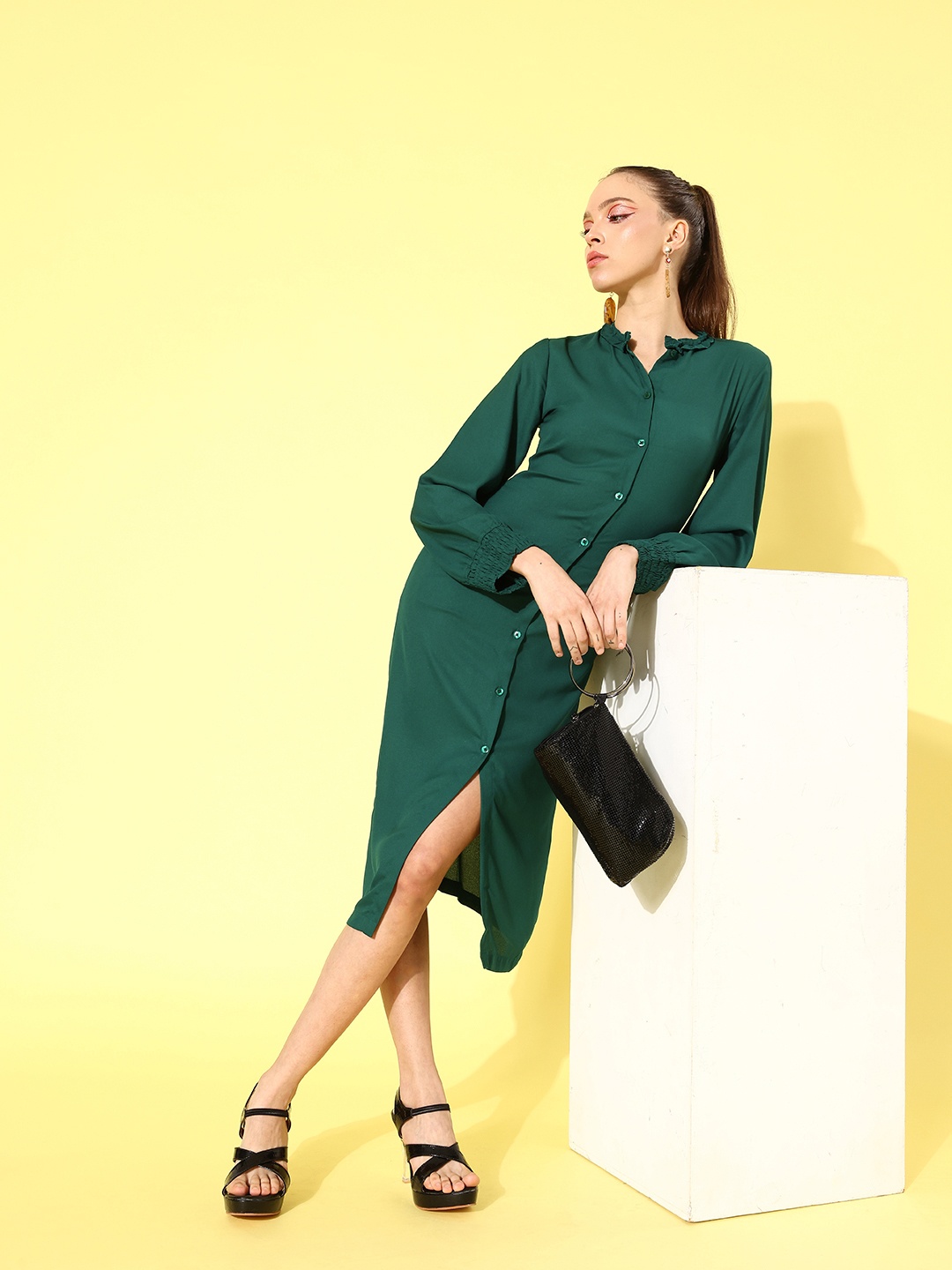 

StyleCast Women Green Solid Feminine Frills Dress