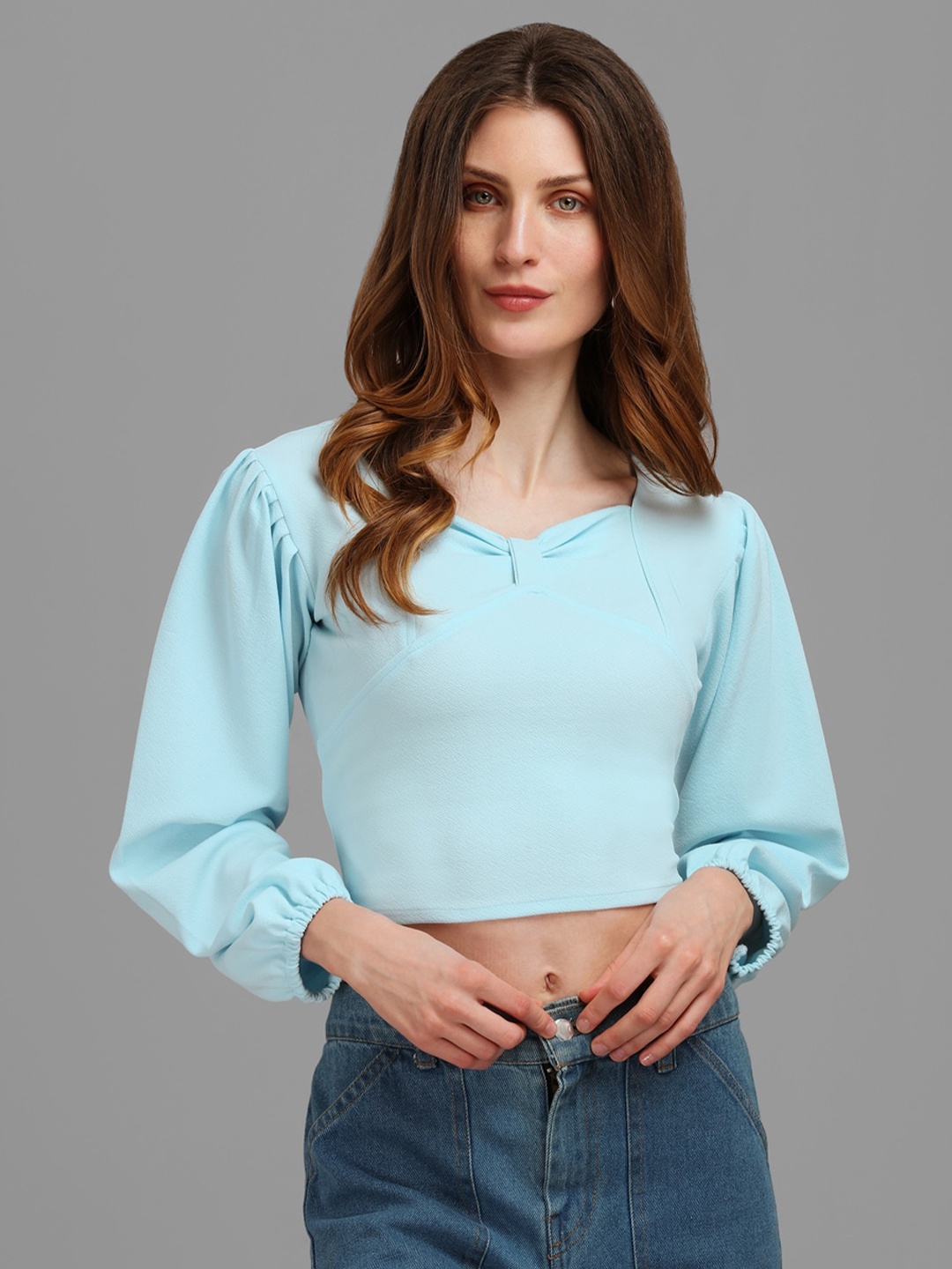 

PURVAJA Blue Sweetheart Neck Fitted Crop Top