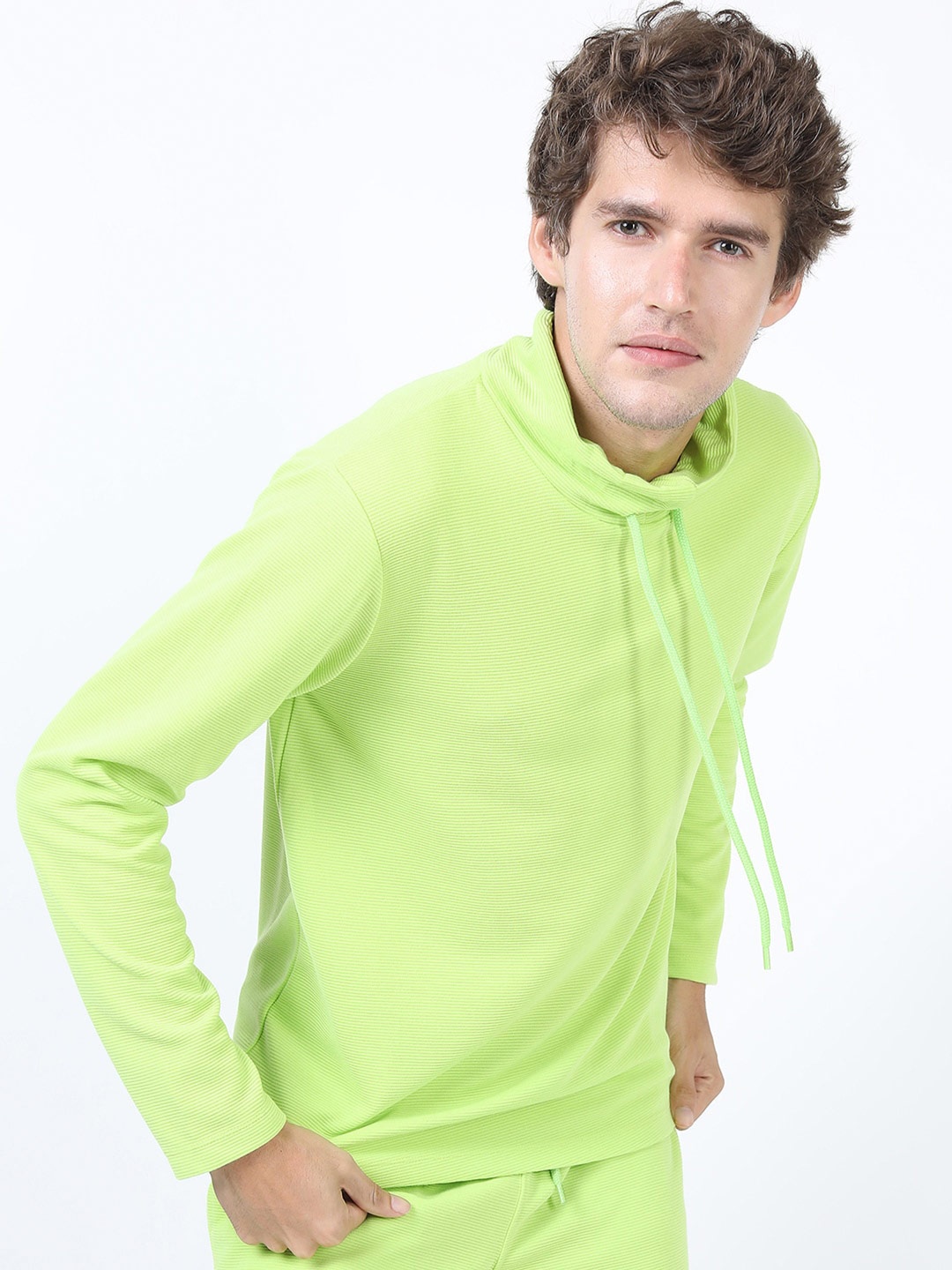 

KETCH Men Fluorescent Green Solid High Neck Regular Fit T-shirt
