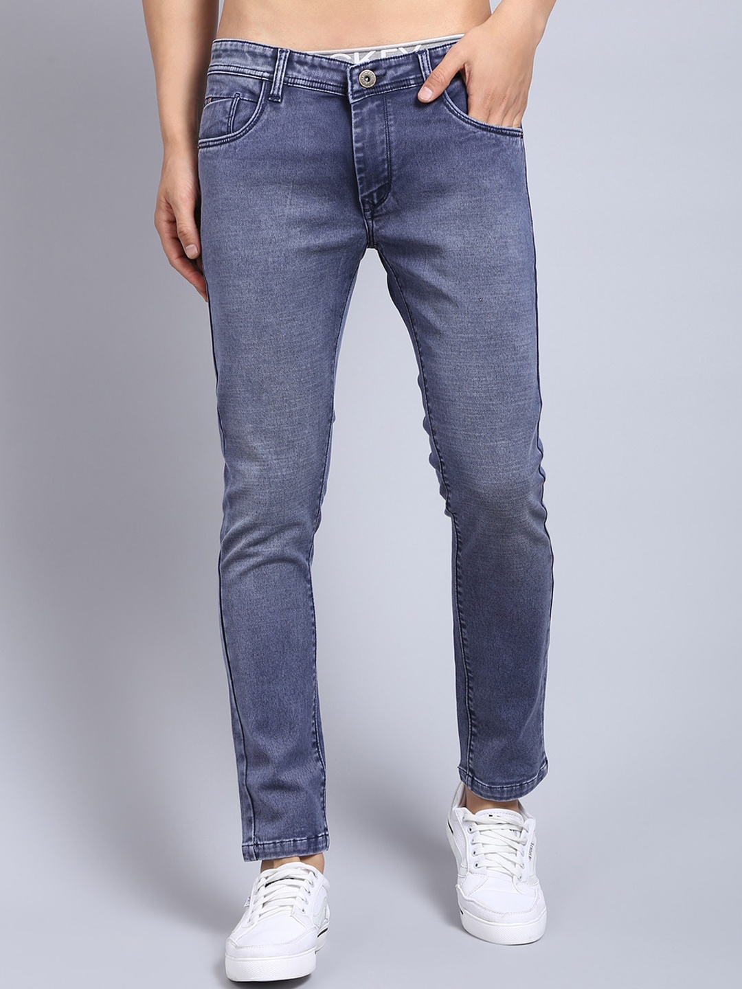 

Rodamo Men Blue Slim Fit Heavy Fade Stretchable Jeans