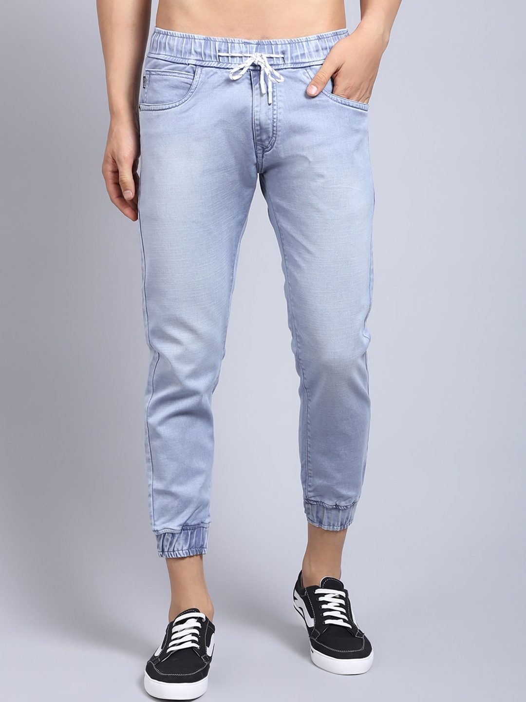 

Rodamo Men Blue Jogger Heavy Fade Stretchable Jeans