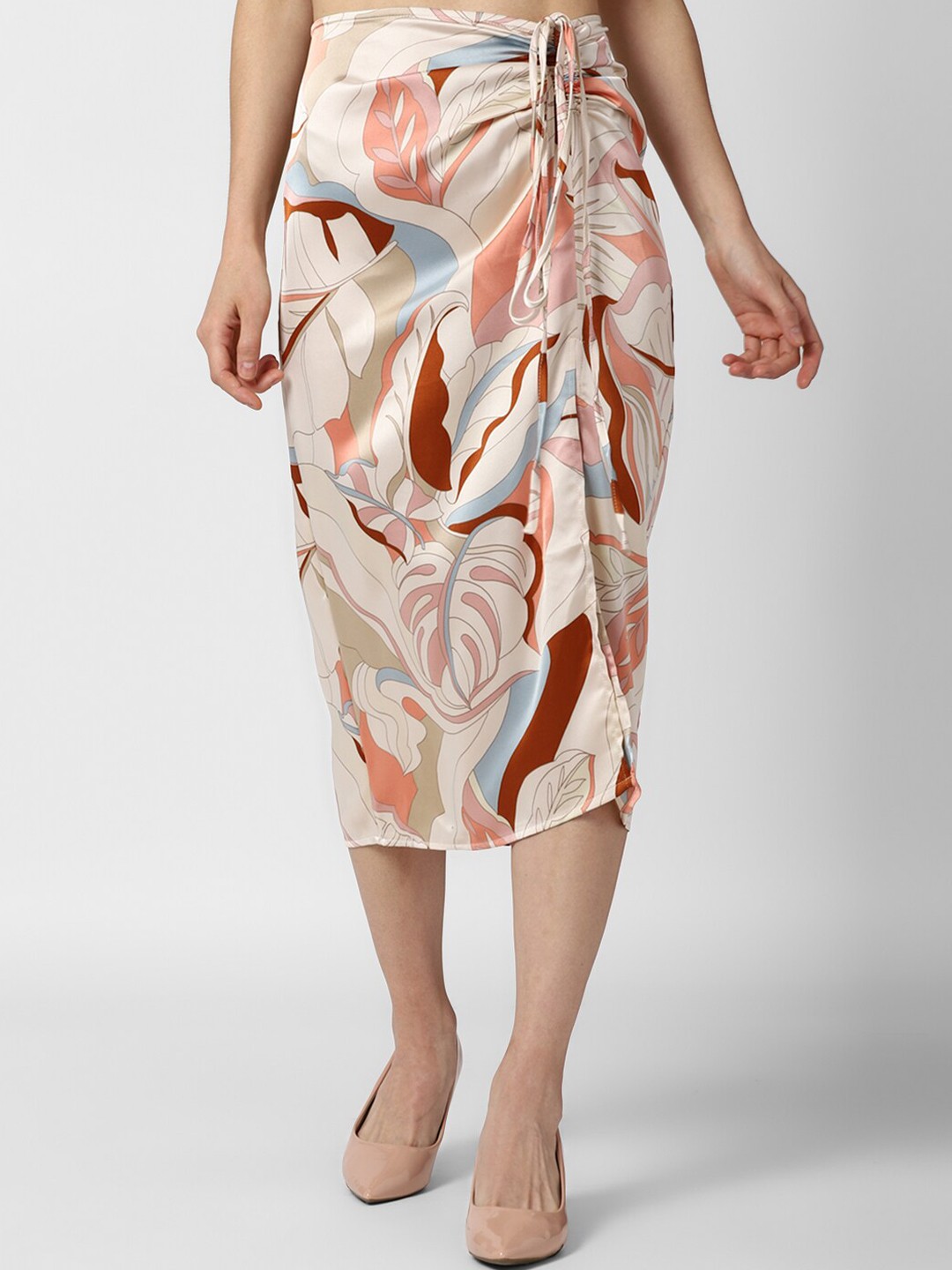

FOREVER 21 Women Beige & Blue Floral Printed Straight Front Slit Midi Skirt