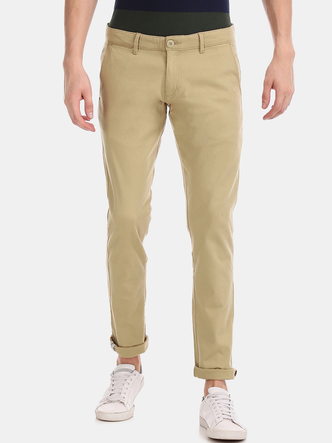 

Ruggers Men Beige Tapered Fit Mid Rise Solid Trousers