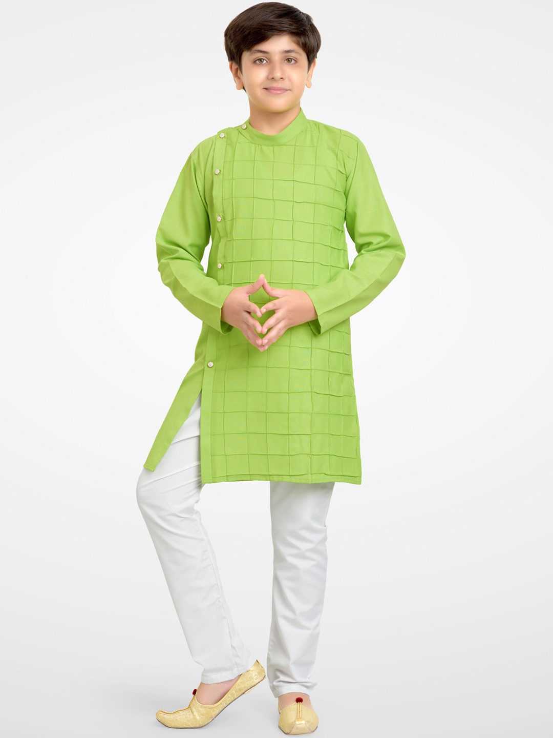 

Jeetethnics Boys Green Solid Kurta with Pyjamas