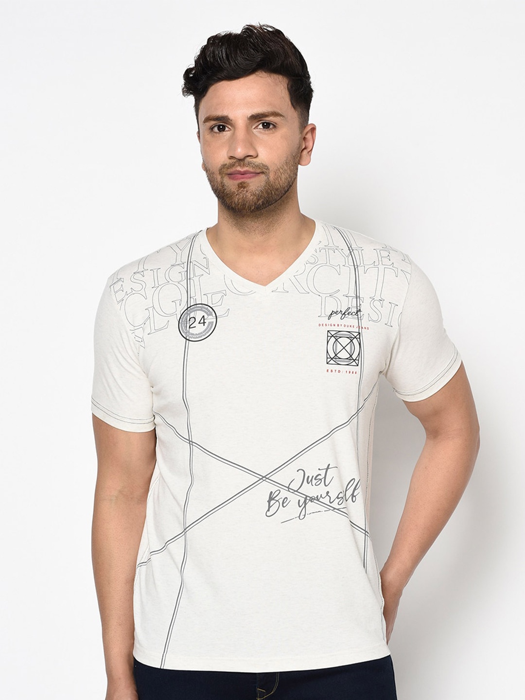 

Duke Men Grey Typography Printed V-Neck Slim Fit T-shirt
